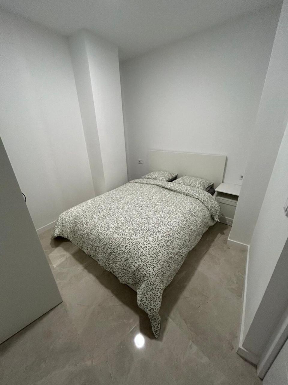 Elegance Apartment Аликанте Экстерьер фото